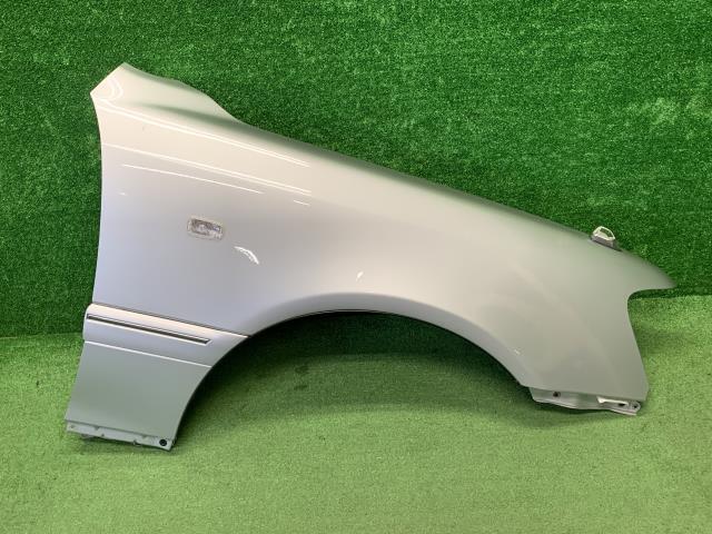 クラウン TA-JZS173W 右Fフェンダー 53811-30A60拍卖