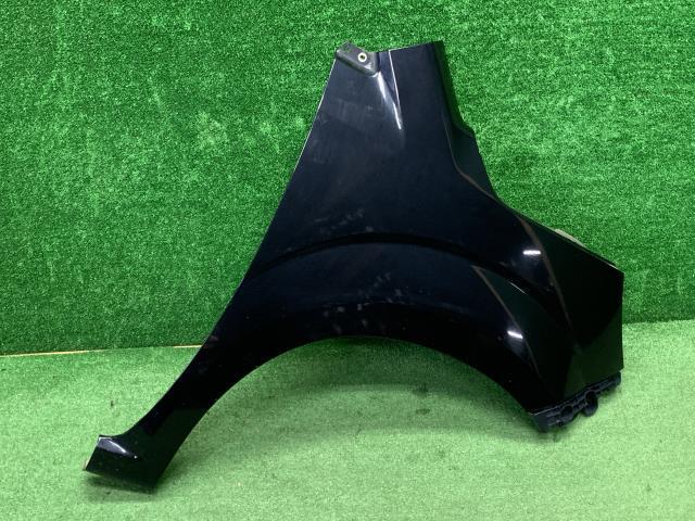 モコ DBA-MG33S 右Fフェンダー 63112-4A00G拍卖