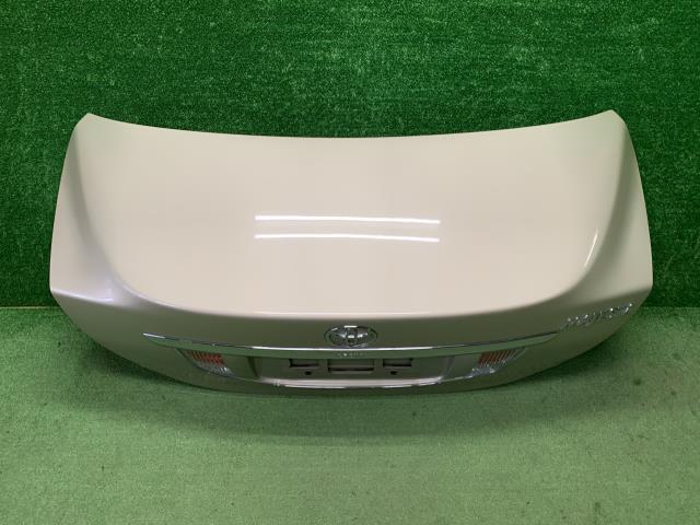 クラウンマジェスタ DBA-UZS207 トランクリッド 64401-30C50拍卖