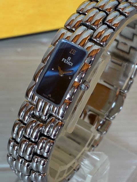 Y フェンディ FENDI オロロジ 660L スクエア 青文字盤 レディース 腕時計 箱 ケース付き拍卖