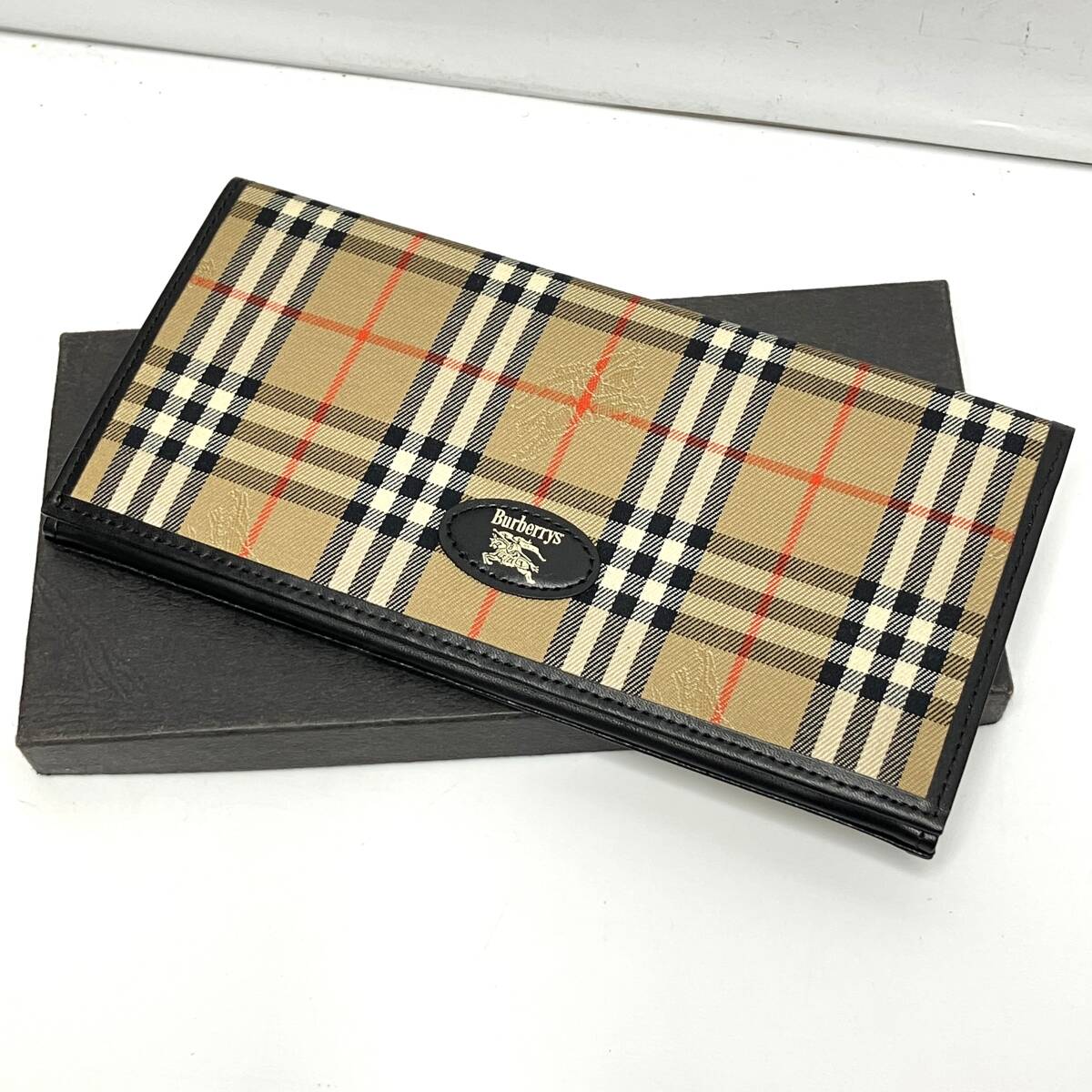 ★(志) 美品★Burberrys/バーバリー ヴィンテージ 長財布 二つ折り お札入れ キャンバス レザー ノバチェック(I)0506G拍卖