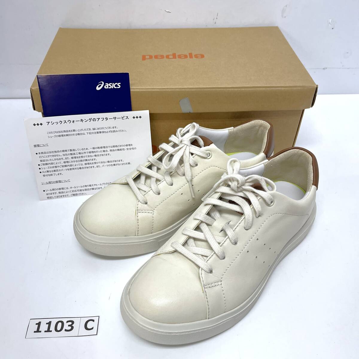 (志)【美品】ASICS/アシックス pedala Light X/ペダラ レザースニーカー UC211H 24.0cm オフホワイト 箱付き 取扱説明書 (o)1103C拍卖