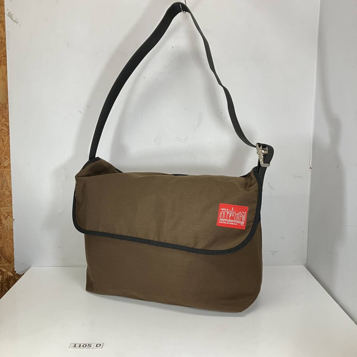 (志)Manhattan Portage マンハッタンポーテージ USA製 特大 メッセンジャーバッグ 茶 ブラウン ショルダーバッグ 90's made in USA(I)1105D拍卖