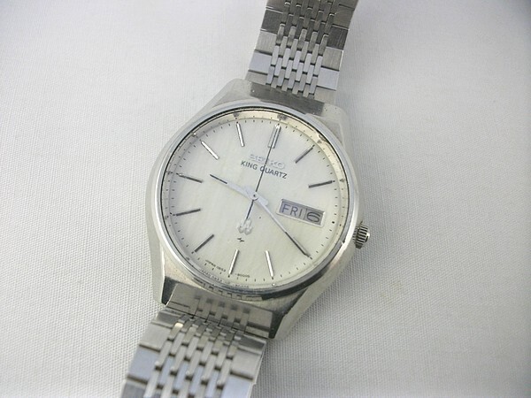Y95u79★SEIKO 古い腕時計 キングクオーツ 0853-8001 動作あり セイコー時計 中古拍卖