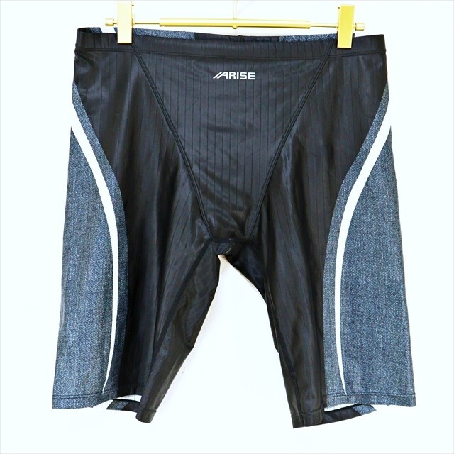 BX3-004//超グラマーな2XLサイズ☆IARISE*ハーフスパッツ*メンズ競泳水着☆光沢ブラック×デニム調※一番安価で送料ゆうパケット250円拍卖
