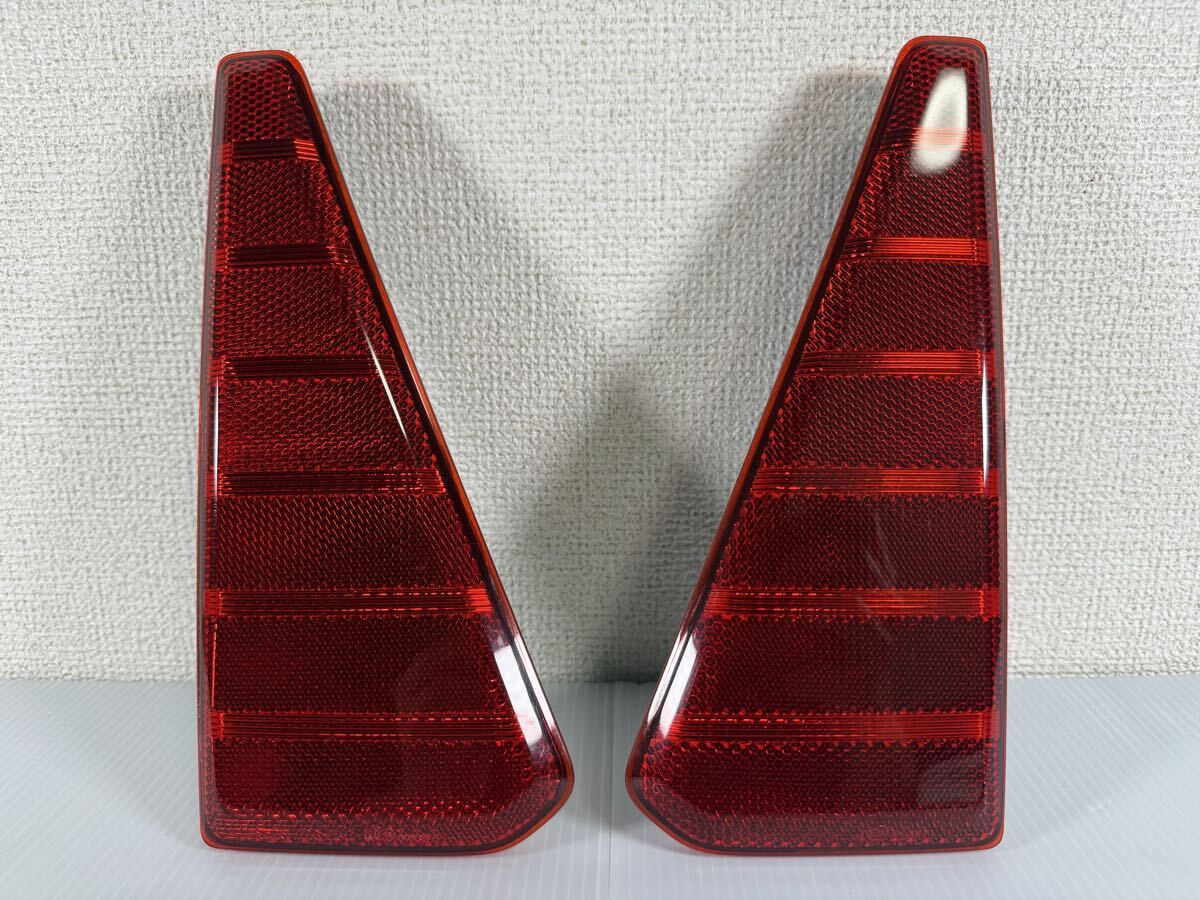 トヨタ ノア Si ヴォクシー ZS ZRR80W ZRR85W 純正 リア バンパー リフレクター 左右 反射板 KOITO 28-235 0101R71116 拍卖