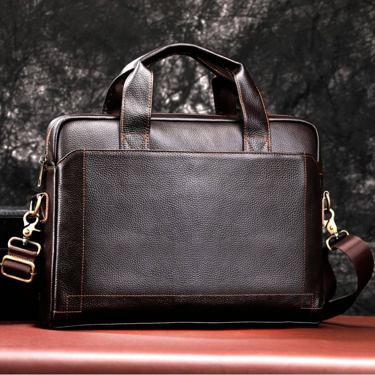 メンズ牛革鞄15.6インチ a4 ブリーフケース、書類かばん パソコンハンドバッグメンズ バッグ 牛革 本革 リアル革2way 斜めがけ 通勤 仕事拍卖