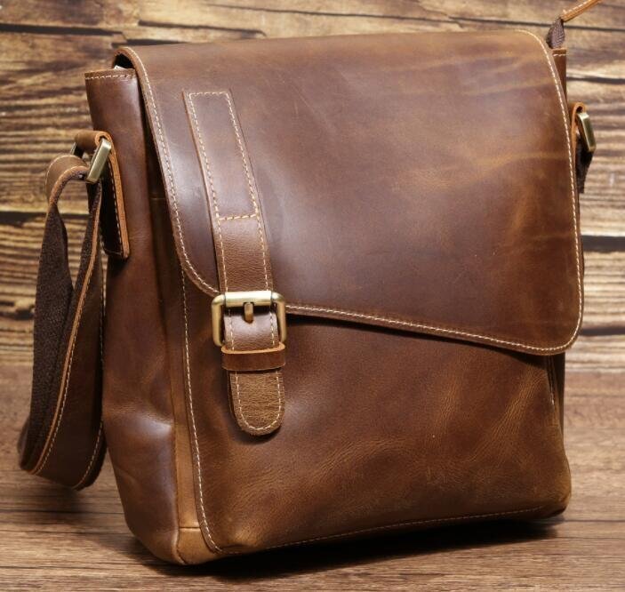 人気推薦☆通勤通学☆ヌメ革 ハンドメイド メンズバッグ 本革 ワンショルダーバッグ 自転車鞄 レザー 斜め掛けバッグ拍卖