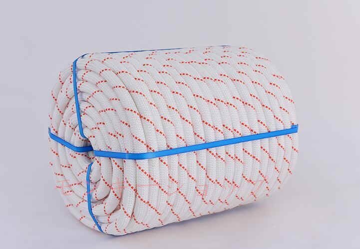 レジャーボートの係船索やアンカーロープ、土木 建築 工事等、幅広い用途(汎用性)船舶、漁業、マリン用として最適 16mm x50m拍卖