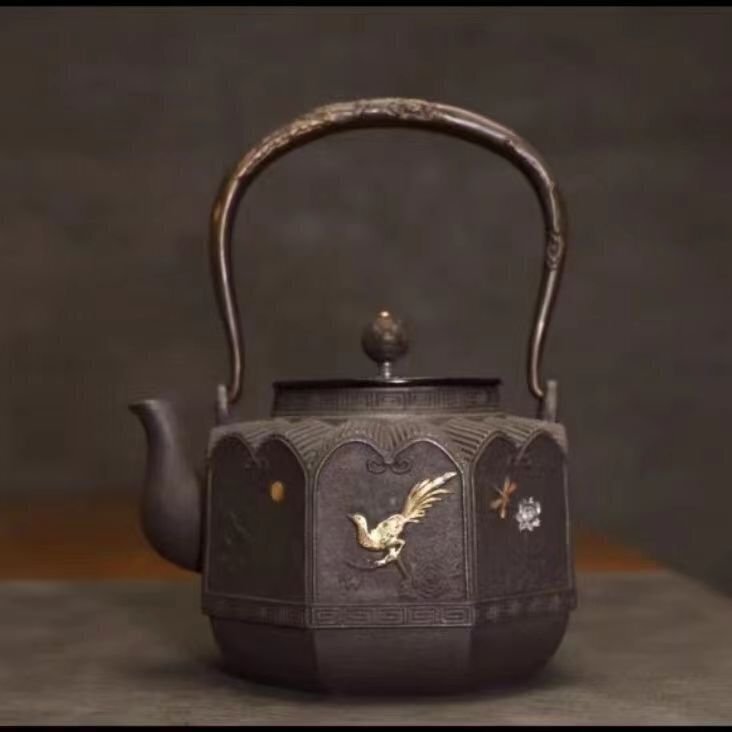 新品★鉄器 鋳鉄製 老鉄瓶 提梁壺 茶道具対応 鉄やかん 鉄分補給 鉄びん 1200ml拍卖