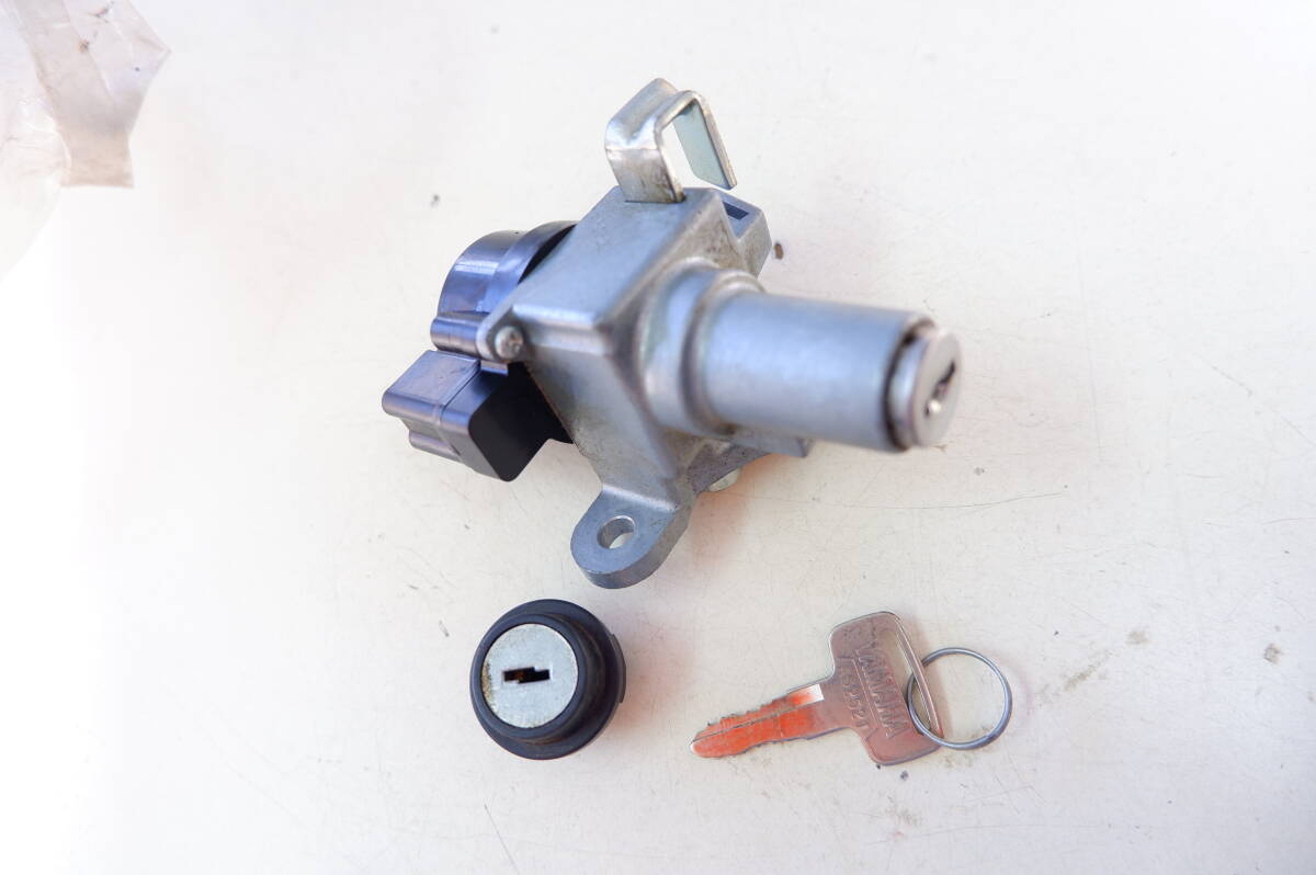 ヤマハ Cute キュート CN50 純正イグニッションスイッチ 51029-204拍卖