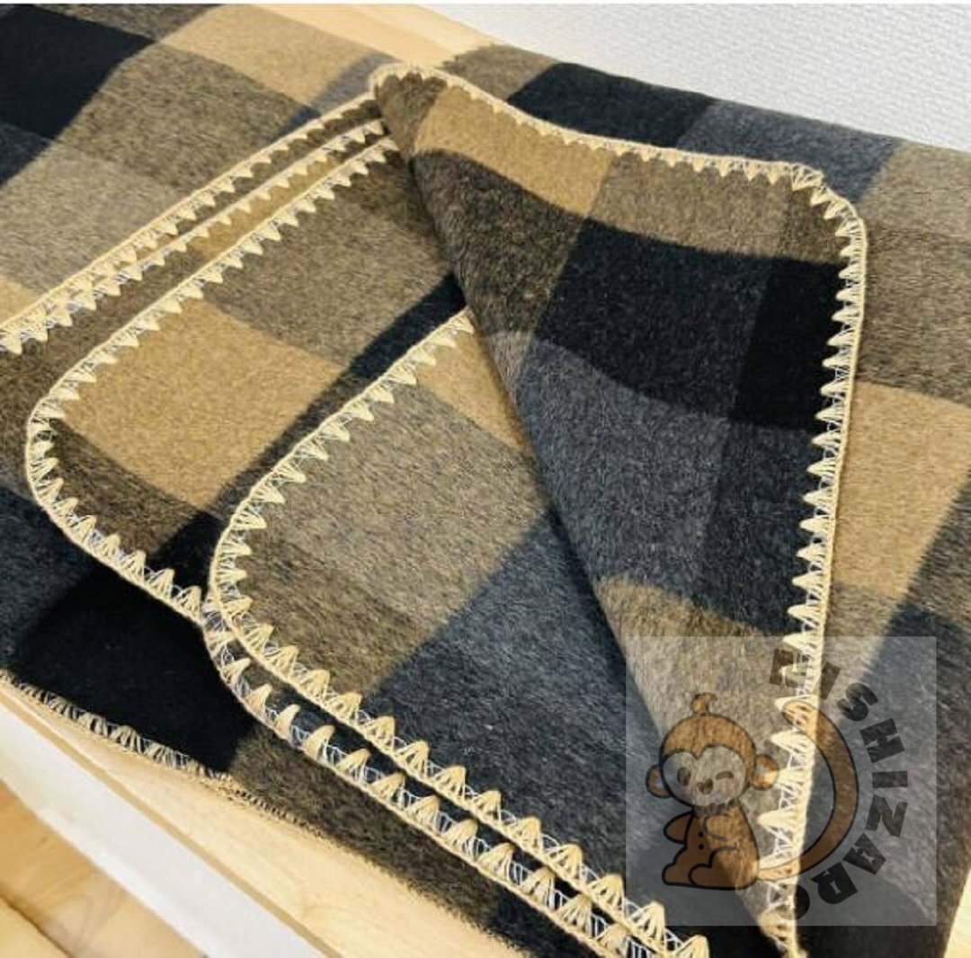 美品★厚地 カシミア毛布 ラグマット ブランケット 高品質200cmx150cm20%カシミア 80%ウール タペストリー キャンプ 保暖防寒 野外登山拍卖