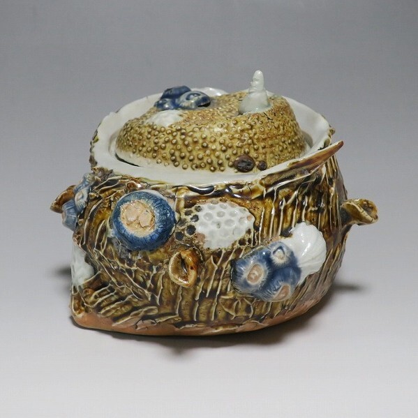 平戸焼 染付飴釉 栄螺形 蓋物 細工物 珍品 佃煮入れ 江戸時代 19世紀拍卖