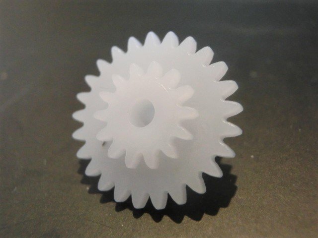 即決 AVIC-VH9990 VH9900 VH9000 VH099 VH009用 モニターのスライドギヤ(交換、修理)用 送料込み拍卖