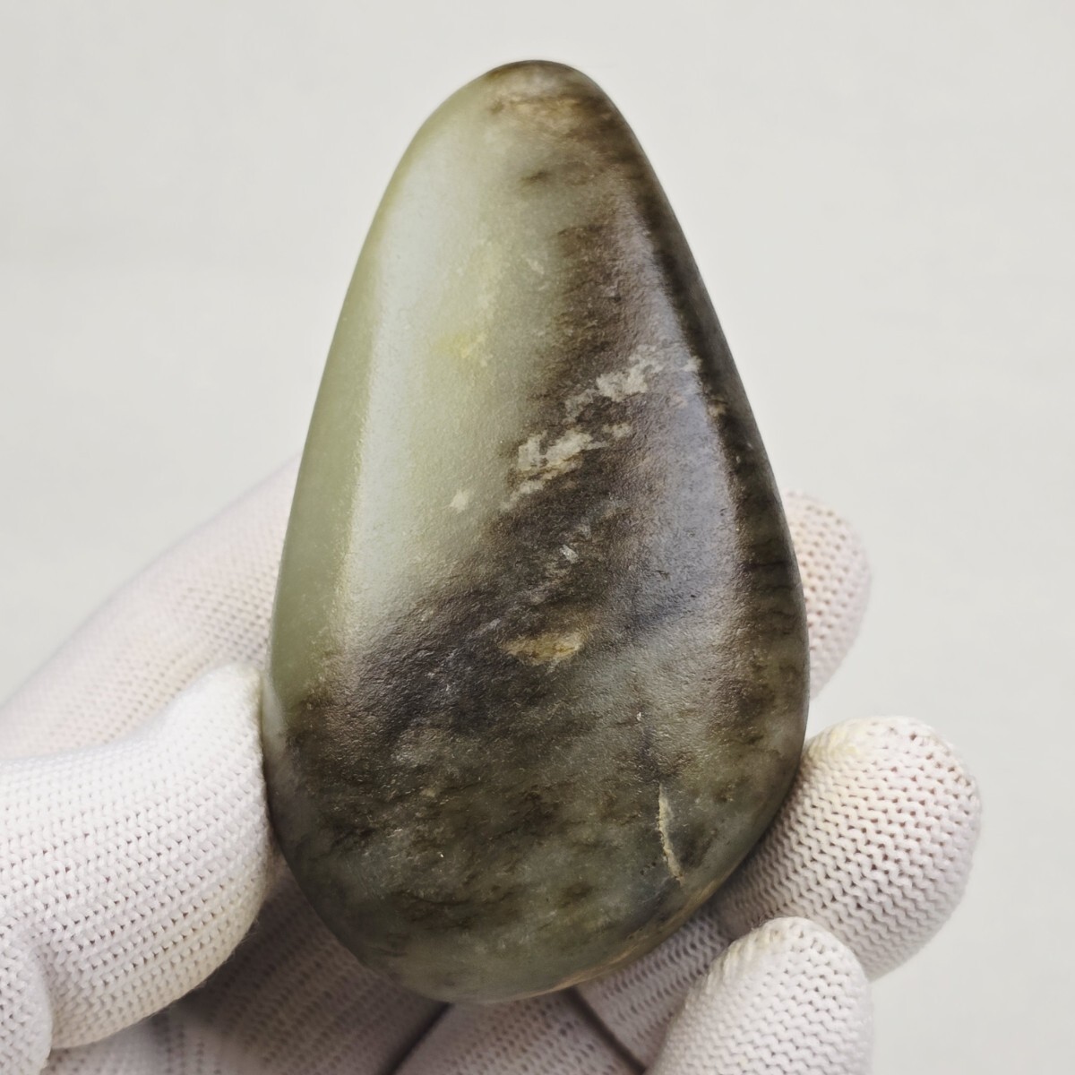 美品 本物保証 和田玉 青玉 原石 子玉 璞玉 置物拍卖