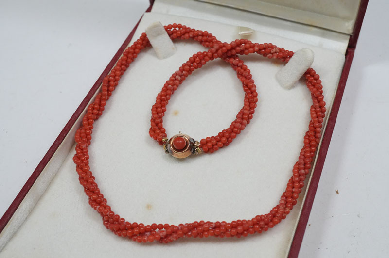 【L861】珊瑚 サンゴ 赤 編み込み ネックレス 留め具:K14刻印あり 重量:21.37g 拍卖