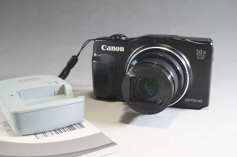 1円~【L889】Canon/キャノン PowerShot SX710 HS ブラック コンパクトデジタルカメラ バッテリー・充電器・簡易ガイド付拍卖