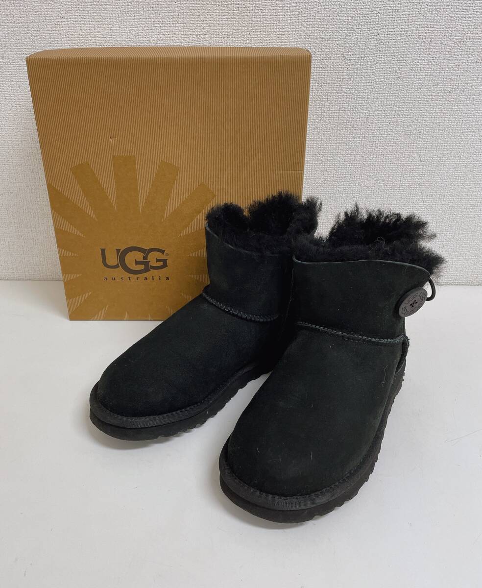 【UGG australia ムートンブーツ★】24cm/BLK/ブラック/黒/3352/ベイリーボタン/ショートカット/外箱付/冬/カジュアル/A710-241拍卖