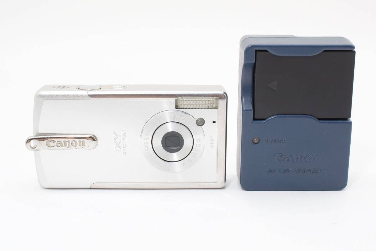 【美品・動作確認済】エモい写り!Canon IXY DIGITAL L1 プラチナシルバー 初代L 単焦点レンズ 超小型軽量100g オールドデジカメ 39mm/F2.8拍卖