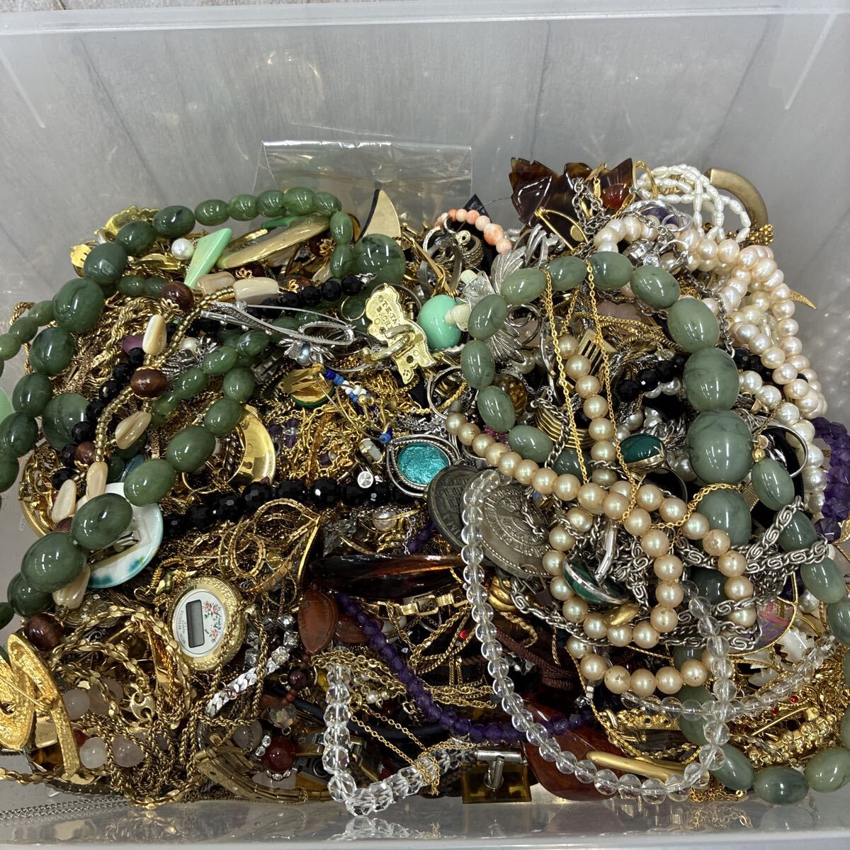 【再出品】イミテーションアクセサリー 5kg まとめ売り 大量セット⑰拍卖