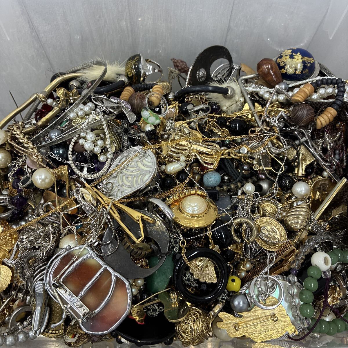 【再出品】イミテーションアクセサリー 5kg まとめ売り大量セット⑱拍卖