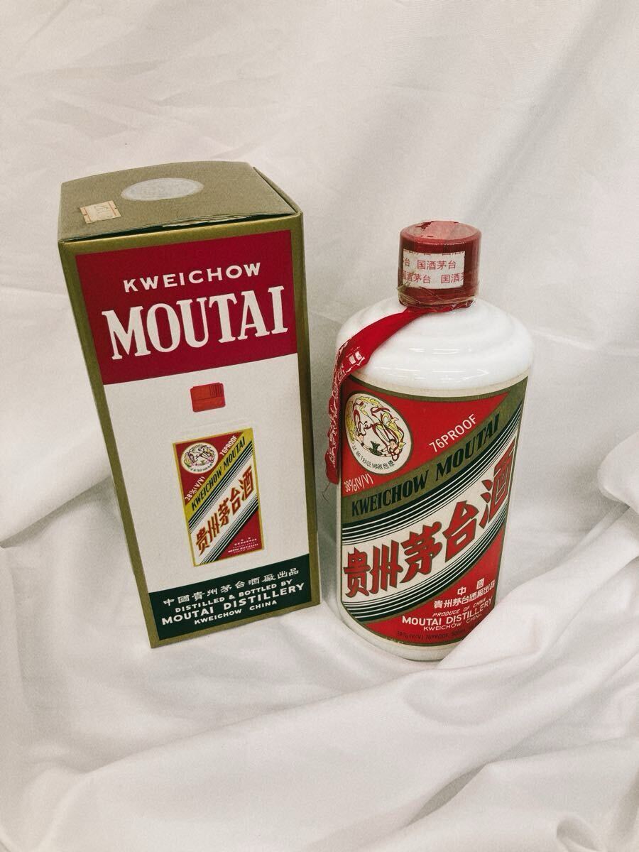 【再出品】貴州茅台酒箱入り マオタイ酒 天女ラベル 中国酒 天女 国外酒 MOUTAI KWEICHOW拍卖