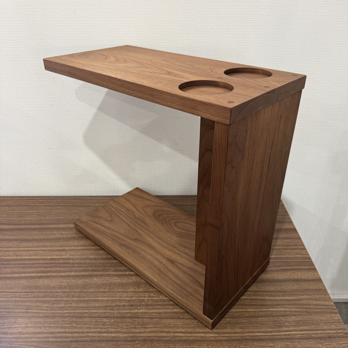 OYX20【MasterWal★】ELVIS SIDE TABLE マスターウォール エルヴィス サイドテーブル 家具 ペグサイドテーブル拍卖