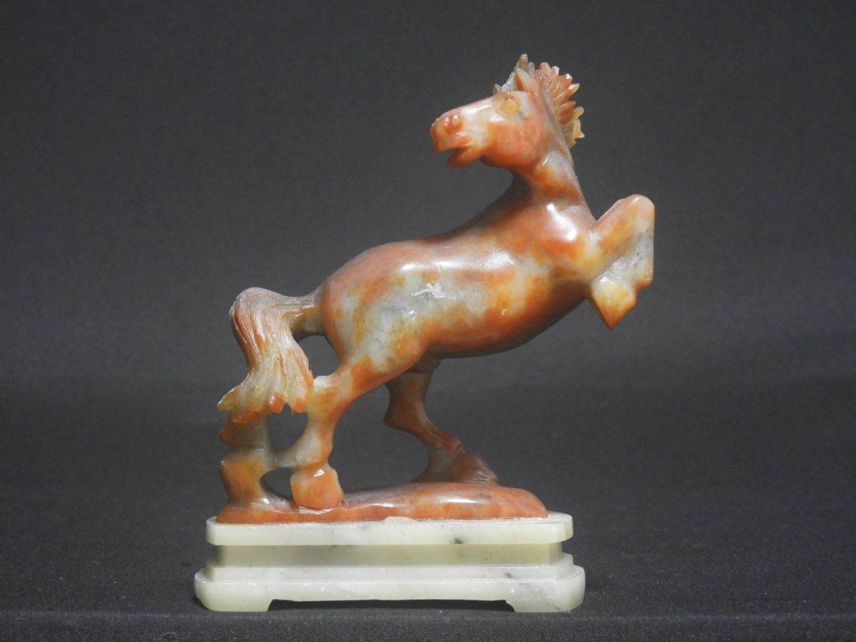 石彫の置物 馬 石彫刻 【送料無料】拍卖