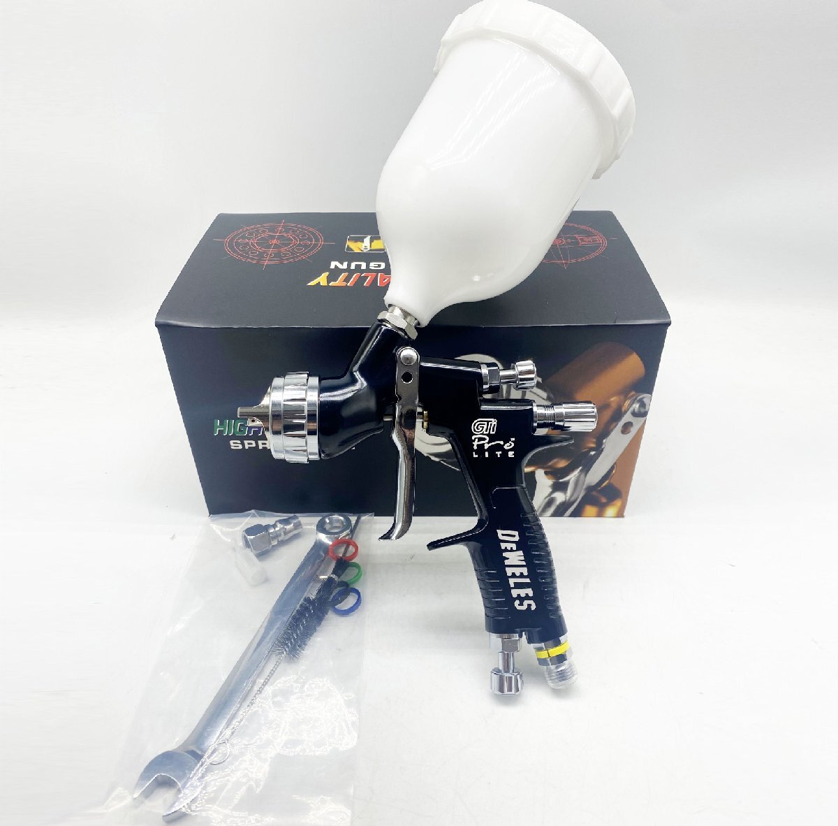 新入荷 プロ用 エアスプレーガン カー塗装 スプレーガン DIY 軽量472g 1.3mmノズル 分解簡単 重力式 各種塗装作業に 自動車補修専用 hw1248拍卖