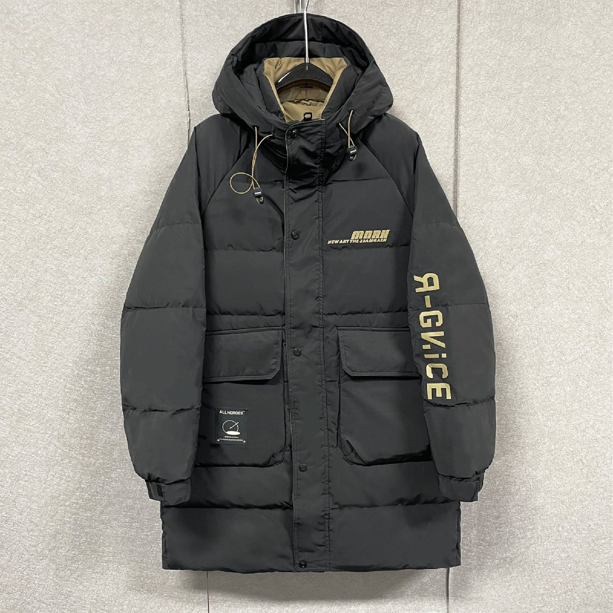 ダウンジャケット イタリア製造 ダックダウン90% ふわふわ 防寒 軽量 防風 ゆったり フード付き 体型カバー ロング丈 アウター SIZE:L拍卖