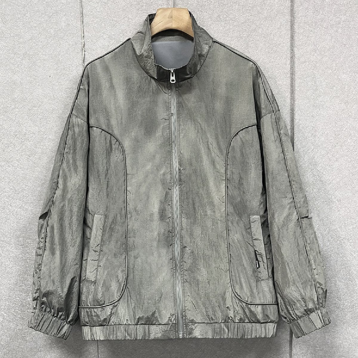 ジャケット イタリア製造 ポリアミド100% 快適 ソフト 速乾 無地 カジュアル ブルゾン アウター マウンテンパーカー メンズ 春秋 SIZE:2XL拍卖