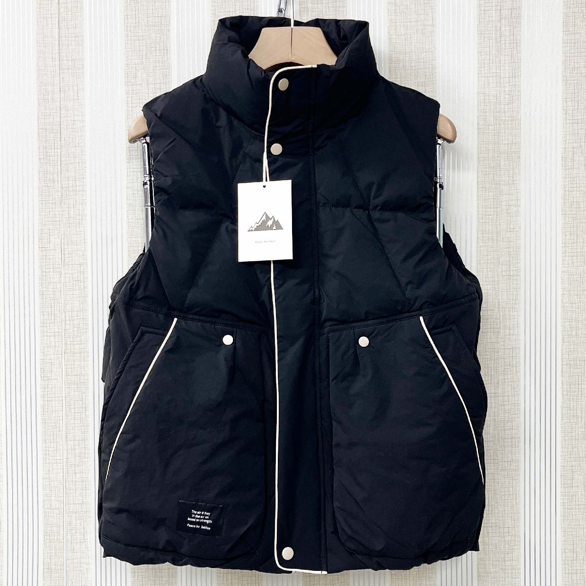 ダウンベスト イタリア製造 グースダウン90% 軽量 ふんわり 無地 スタンドカラー カジュアル アウター ダウン コート スポーツ SIZE:M拍卖