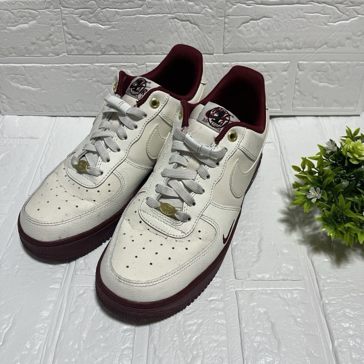 ナイキ NIKEウィメンズエアフォース1 40周年記念モデル ナイキ AIR NIKE スニーカー 白拍卖