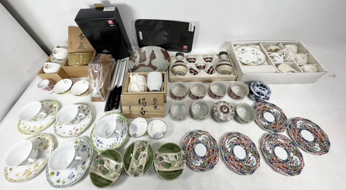 未使用品含む 1円~ 贈答品 まとめ K3 ZWILLING J.A. Henckels Wedgwood 金正陶器 スヌーピー 九谷焼 砥部焼 など 湯呑 カップ ソーサー 拍卖