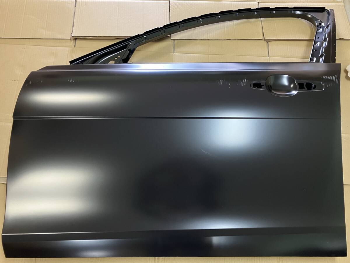 ジャガーXE 前部左ドア 純正品番 T4N2633拍卖