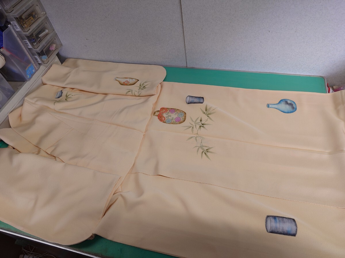 ●196 縮緬 上品 お茶目 粋 手描き 絵付 茶碗 徳利 水差し 茶筅 笹 柄 付下げ 訪問着 高級 正絹 着物 お茶会 観劇 パーティー ベージュ系④拍卖