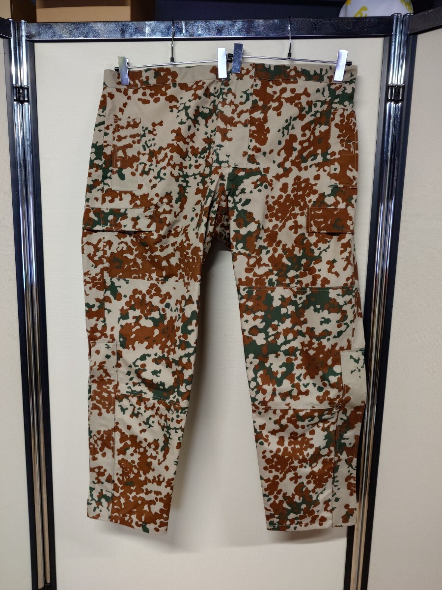 ● デンマーク軍 M-84 2010モデル デザートカモ オーバーパンツ ミリタリー カモ柄 メンズ パンツ撥水 防水 迷彩 XL 美品 ③拍卖