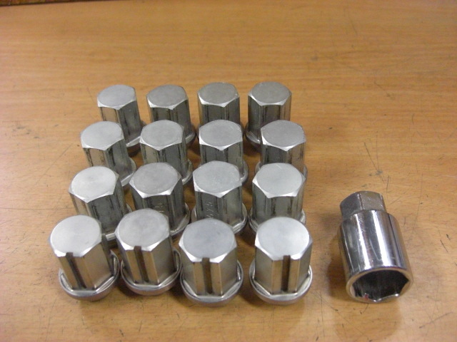 軽量! アルミナット 軽量ホイールロック&ナット M12X1.5 35mm 16個 トヨタ ホンダ 三菱 マツダ イスズ ダイハツ 送料安 レース ドリフト拍卖