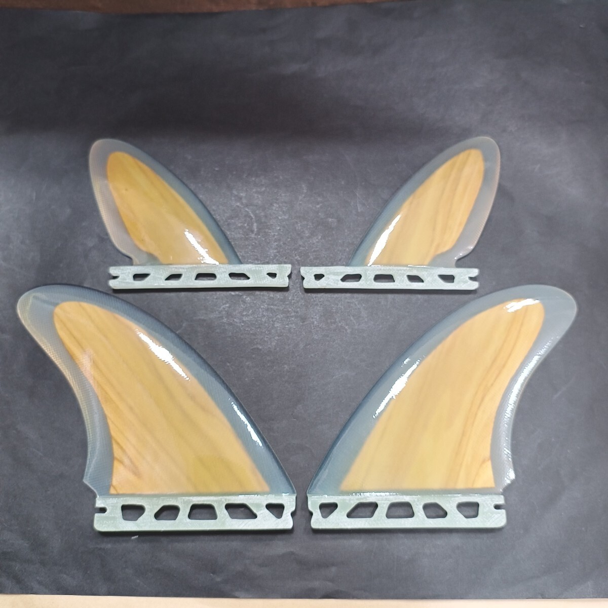 クワッドフィン ウッドコア フューチャーフィン対応 ノーブランド ツインフィン リアフィン ショートボード ミッドレングス拍卖