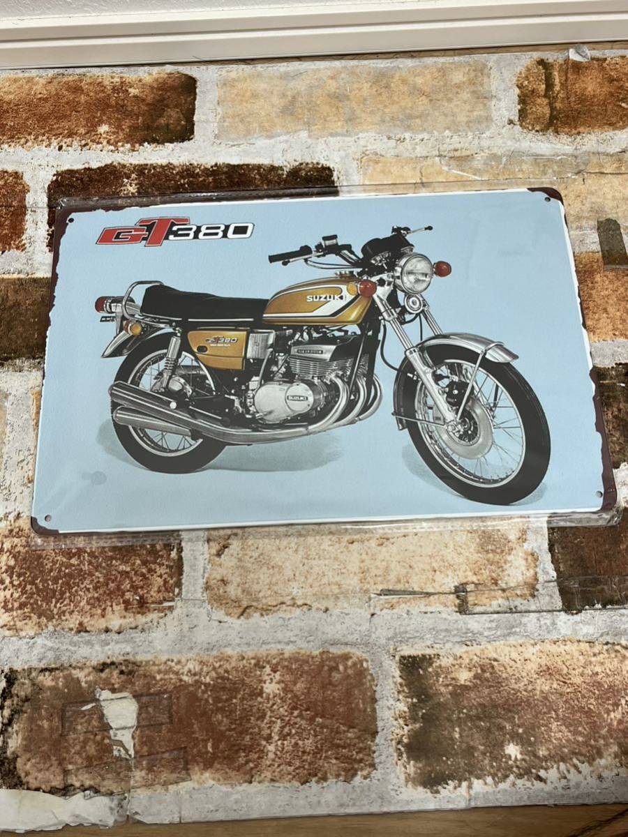 スズキ GT380 【4】 GTサンパチ ヴィンテージ 加工 ブリキ看板 プレート ナナハン 昭和レトロ拍卖