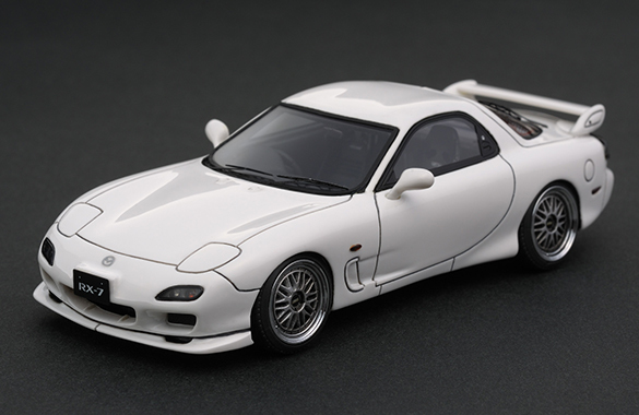 イグニッションモデル IG0203 1/43マツダ RX-7 FD3S タイプRS ホワイト拍卖