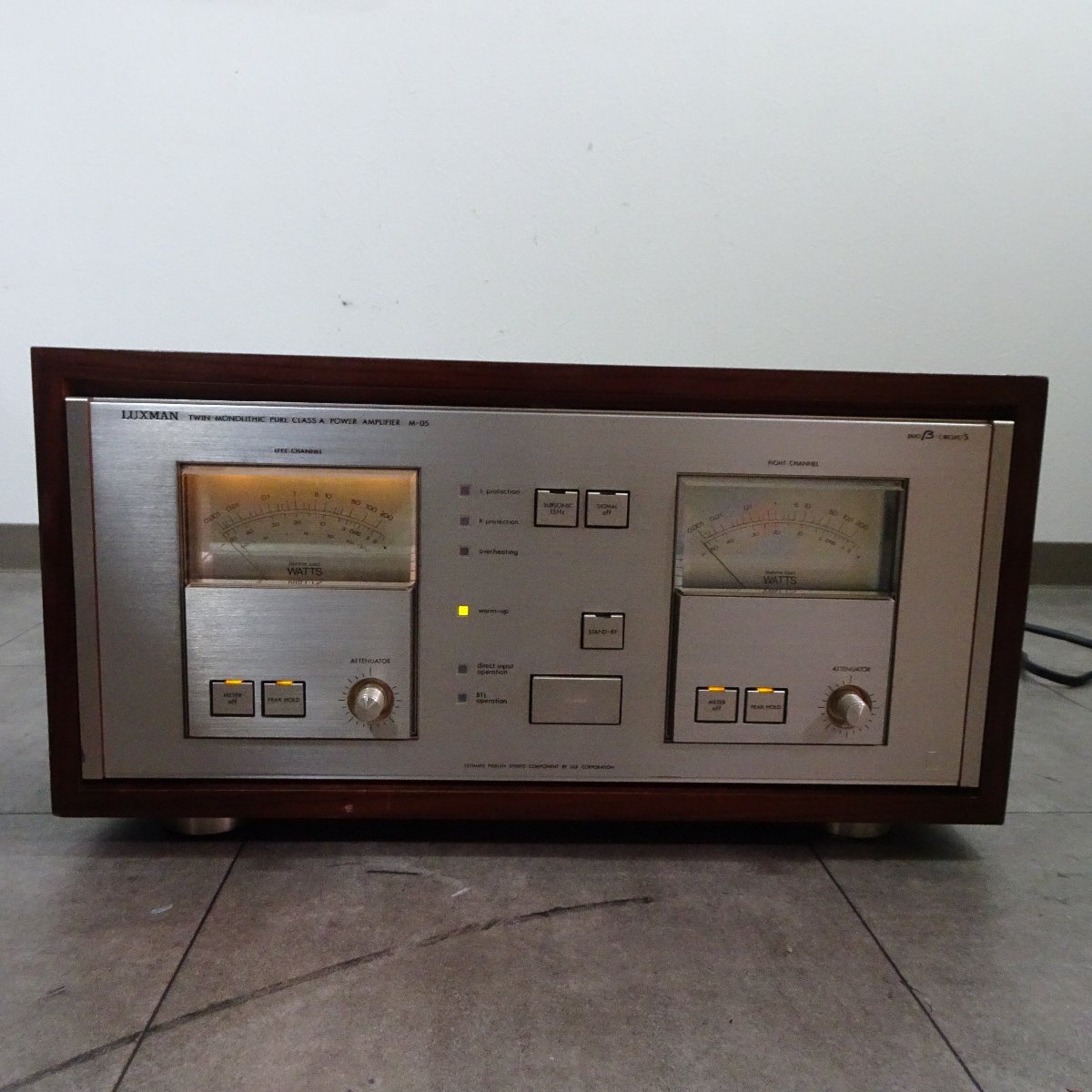 Q12839【※発送できません!東京都引取限定】LUXMAN M-05 パワーアンプ ラックスマン A0000578拍卖