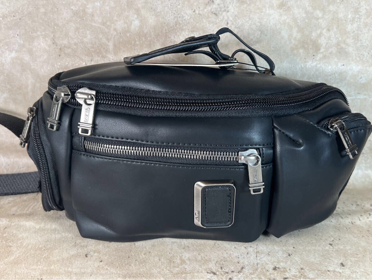 TUMI トゥミ ショルダーバッグ ボディバッグ レザー ブラック 未使用拍卖