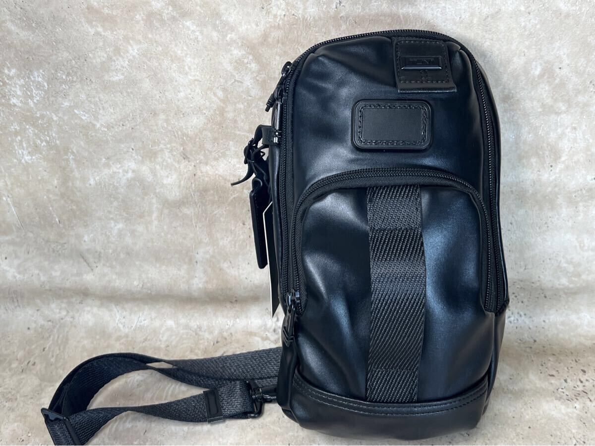 TUMI トゥミ ショルダーバッグ ボディバッグ レザー ブラック 斜め掛け 未使用拍卖
