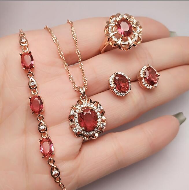 人気品ジュエリー4点 「ネックレス ・ピアス・リング・ブレスレット」 ジルコン キラキラ光る メッキ アクセサリー拍卖