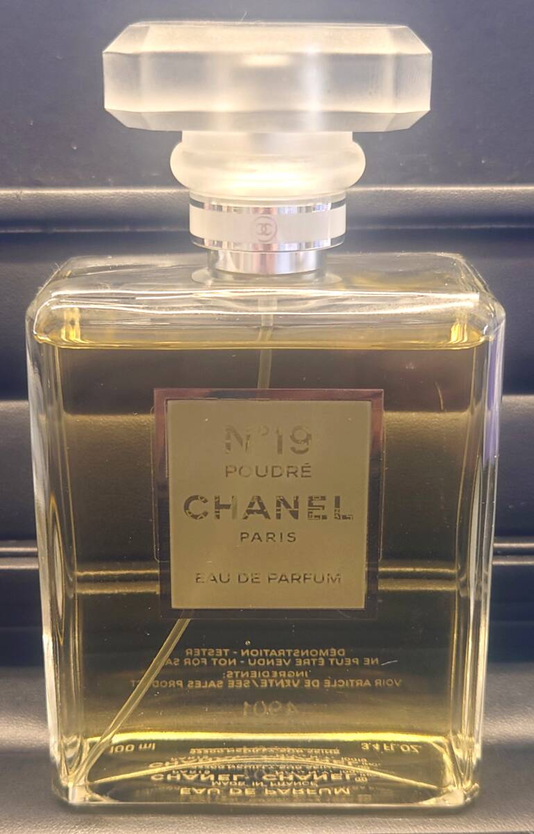 【残量9割以上】 CHANEL シャネル NO.19 ヴァポリザター オードパルファム 100ml 香水 レディース CHANEL N°19 EDP オードゥ パルファム拍卖