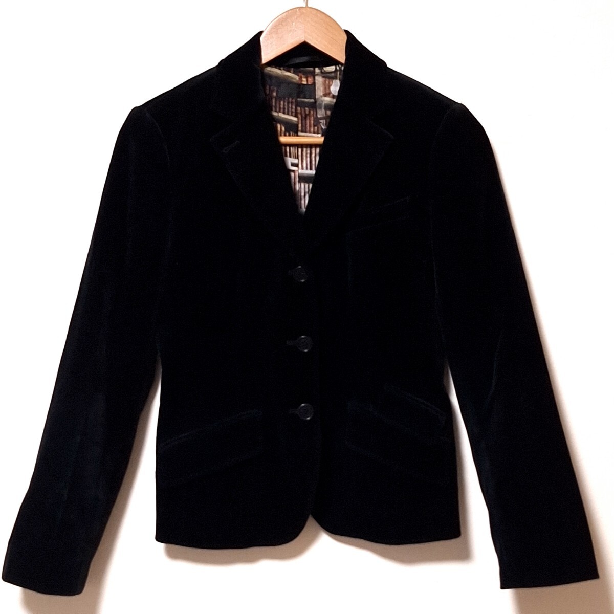 W981【Paul Smith BLACK】ポールスミスブラック ベロア テーラード ジャケット オンワード樫山 ブラック レディース サイズ38(M相当)/QQ 拍卖