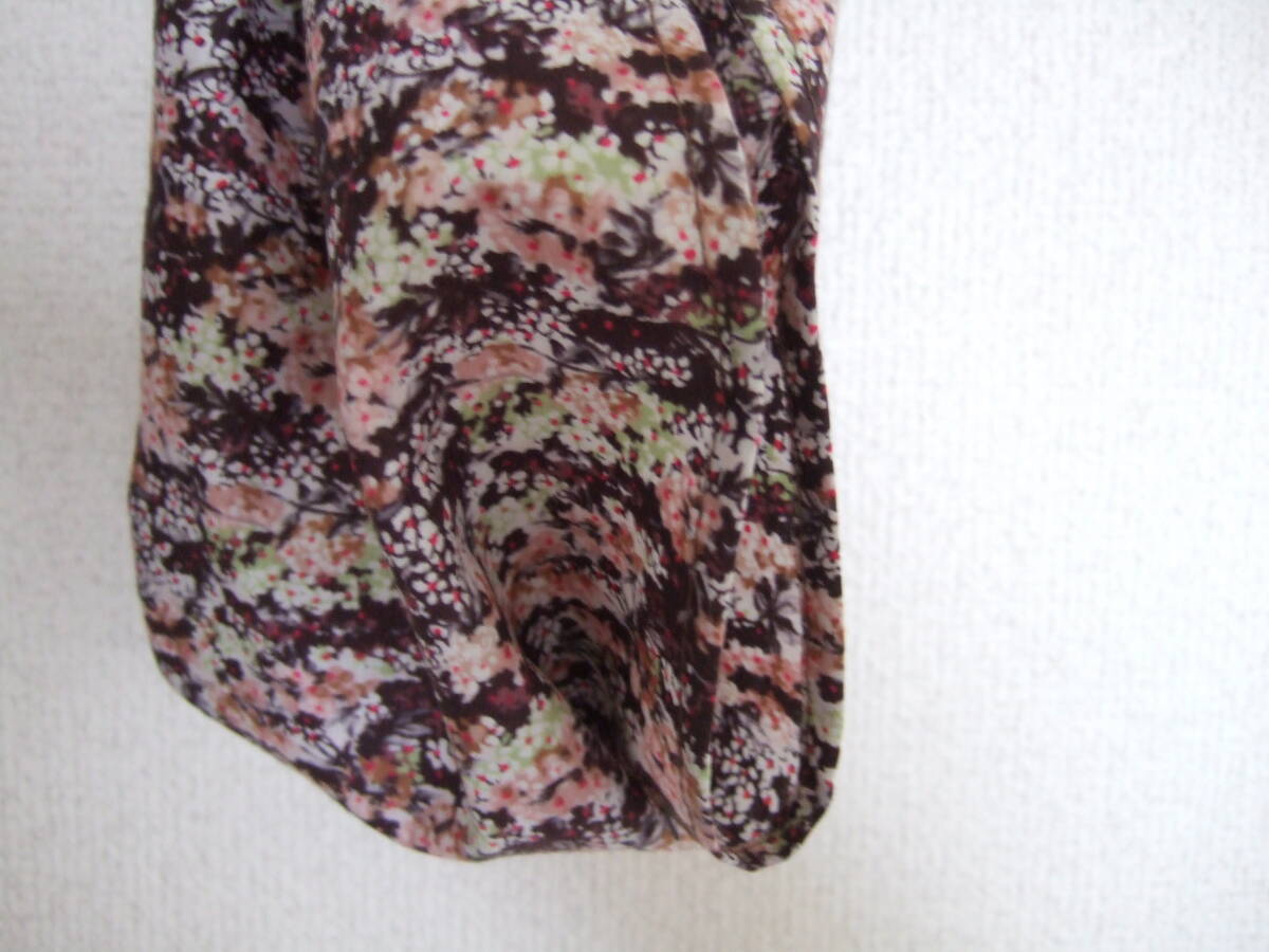 ★即決★ハンドメイド 上品な和風花柄 綿ローン薄手コットンのゆるターバン**ヘアバンド 花粉症の髪よけにも 拍卖