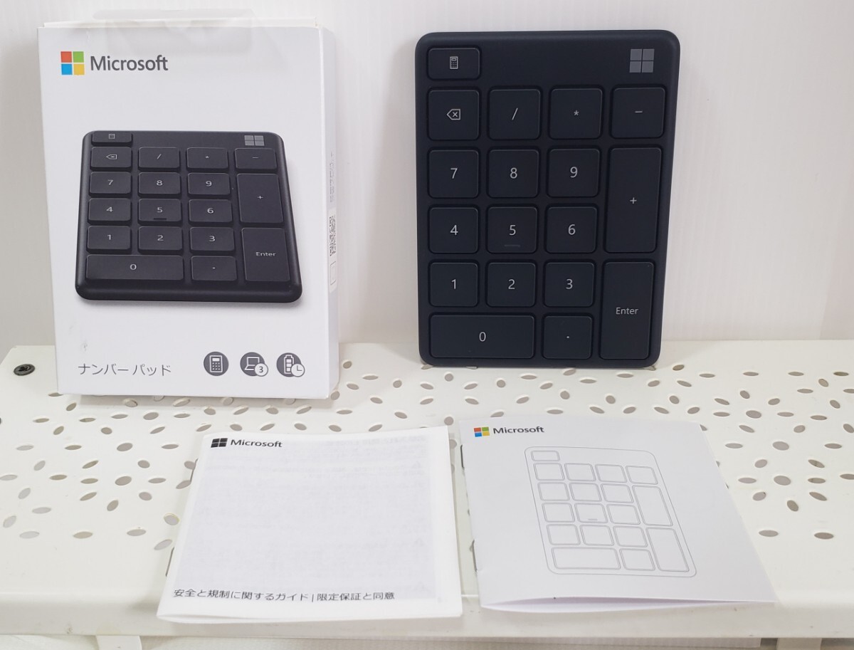 美品 Microsoft マイクロソフト ナンバーパッド ブラック 23O-00002 発送60拍卖