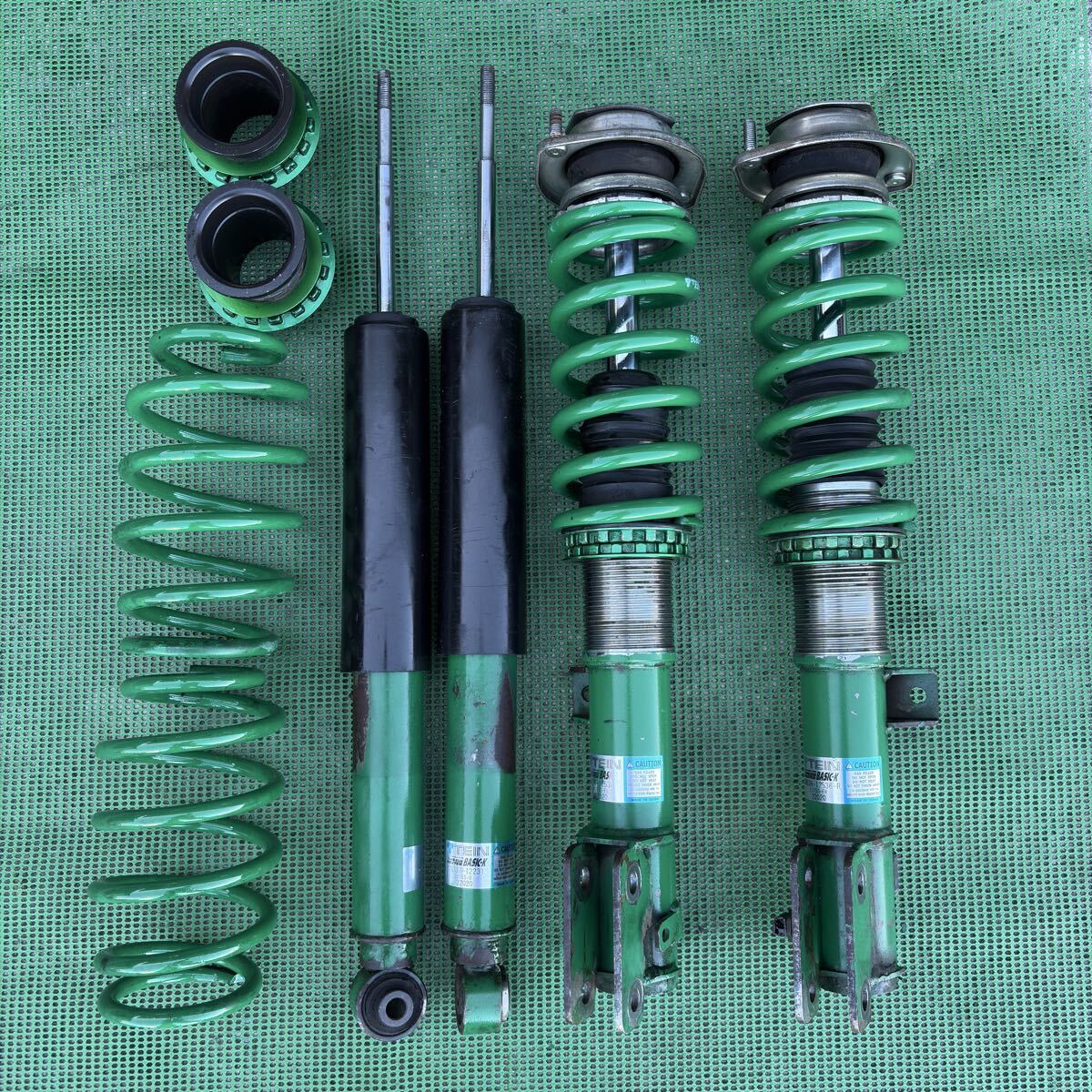 TEIN BASIS / TOWN RIDE MASTER 車高調 (coilover) Daihatsu Move (L175S) / (L575S)拍卖